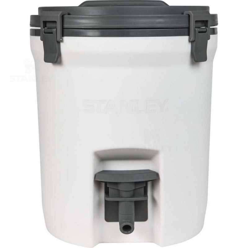 Stanley Adventure Fast Flow Water 2G Jugs | USA_S1033