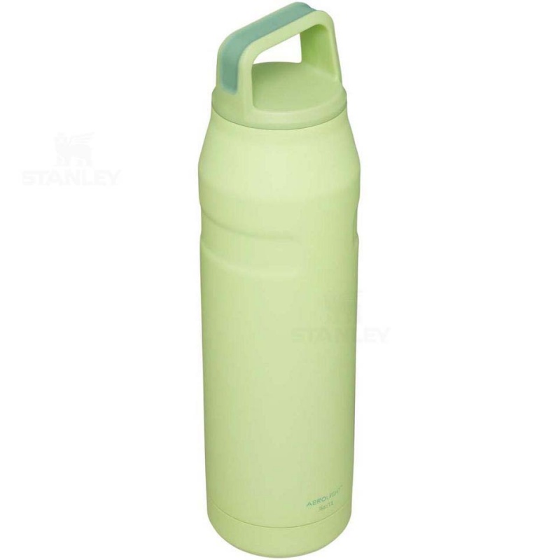 Stanley IceFlow™ AeroLight™ with Cap and Carry+ Lid | 36 OZ Water Bottles | USA_S2271