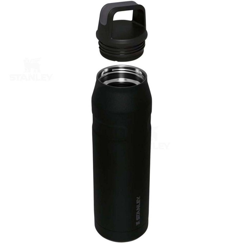 Stanley IceFlow™ AeroLight™ with Cap and Carry+ Lid | 36 OZ Water Bottles | USA_S2170