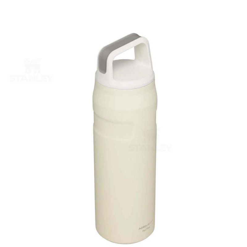 Stanley IceFlow™ AeroLight™ with Cap and Carry+ Lid | 24 OZ Water Bottles | USA_S1022