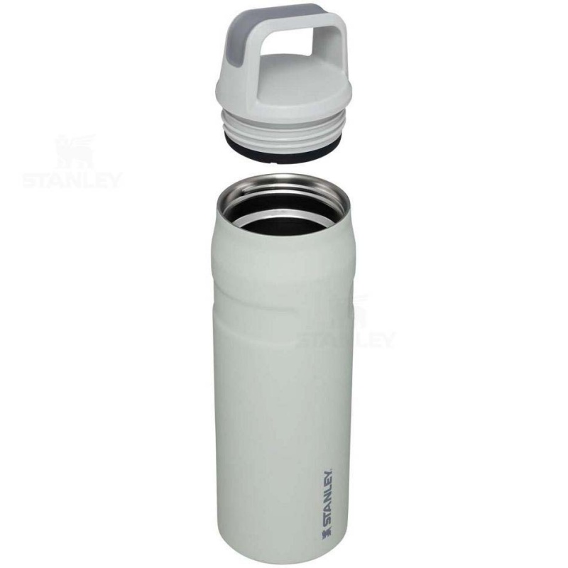 Stanley IceFlow™ AeroLight™ with Cap and Carry+ Lid | 24 OZ Water Bottles | USA_S1221