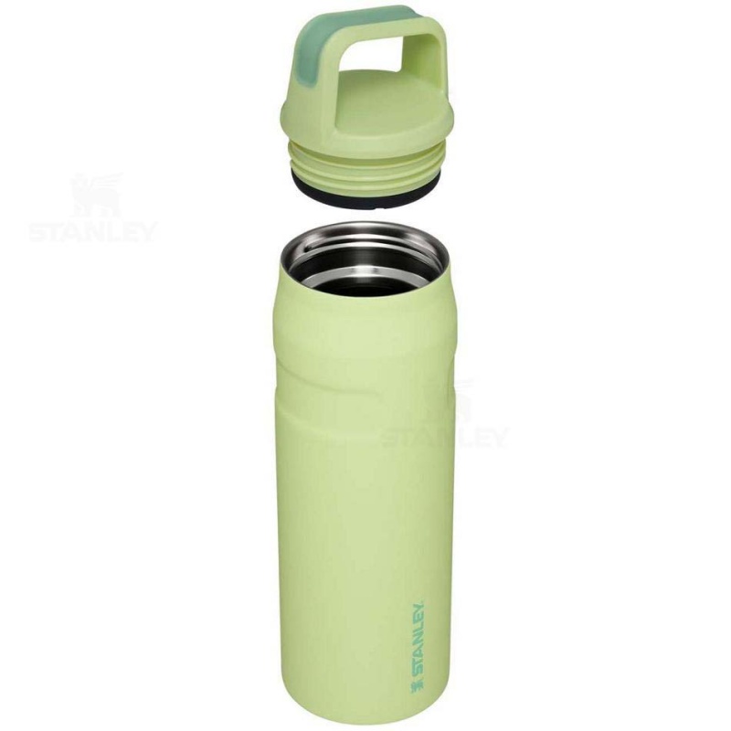 Stanley IceFlow™ AeroLight™ with Cap and Carry+ Lid | 24 OZ Water Bottles | USA_S1460