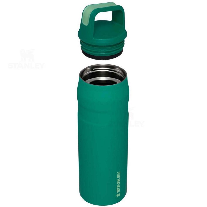 Stanley IceFlow™ AeroLight™ with Cap and Carry+ Lid | 24 OZ Water Bottles | USA_S2294