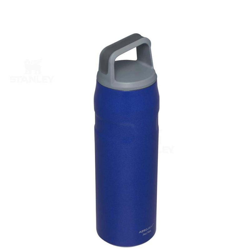 Stanley IceFlow™ AeroLight™ with Cap and Carry+ Lid | 24 OZ Water Bottles | USA_S1481